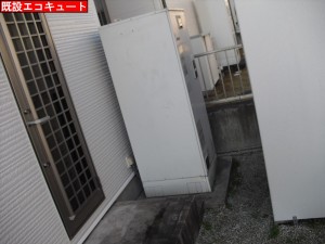 022